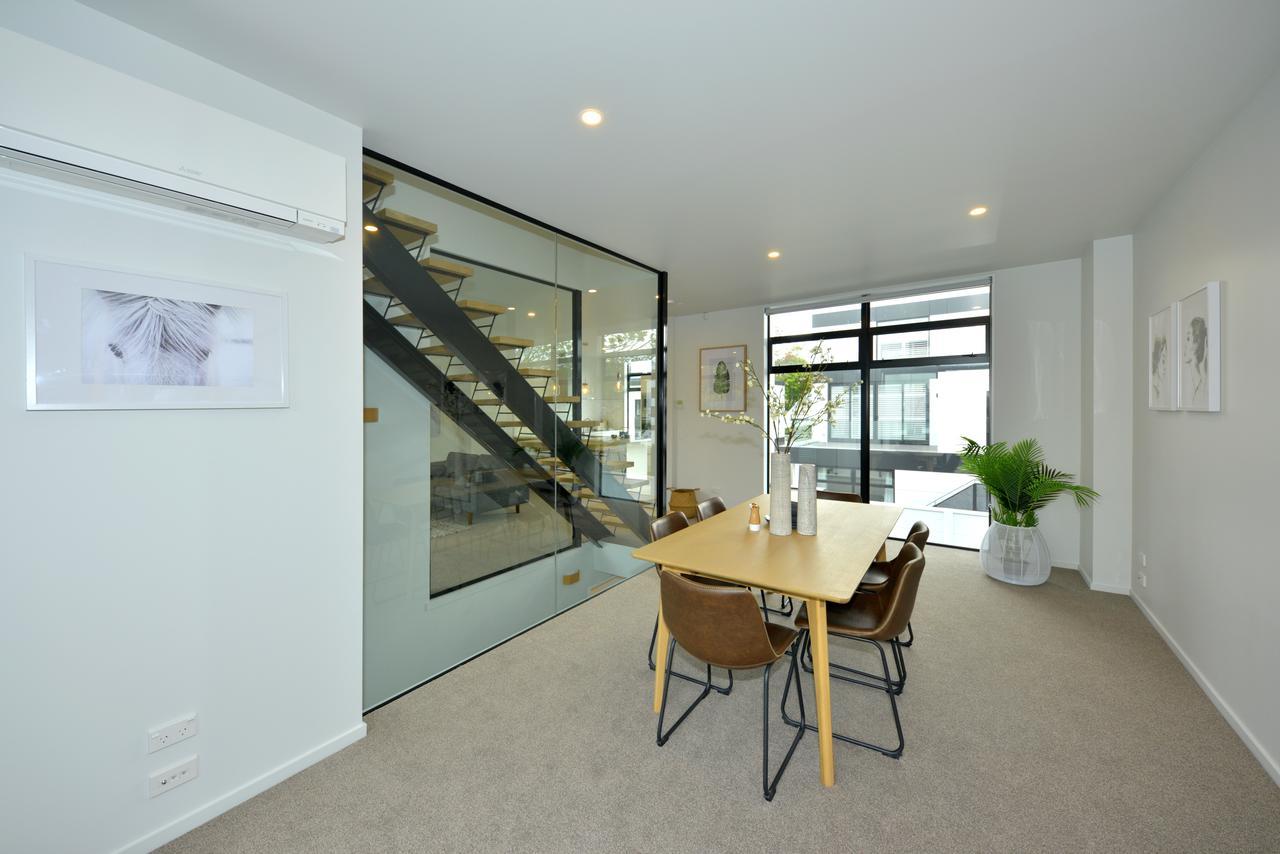 Peterborough Apartments Крайстчёрч Экстерьер фото