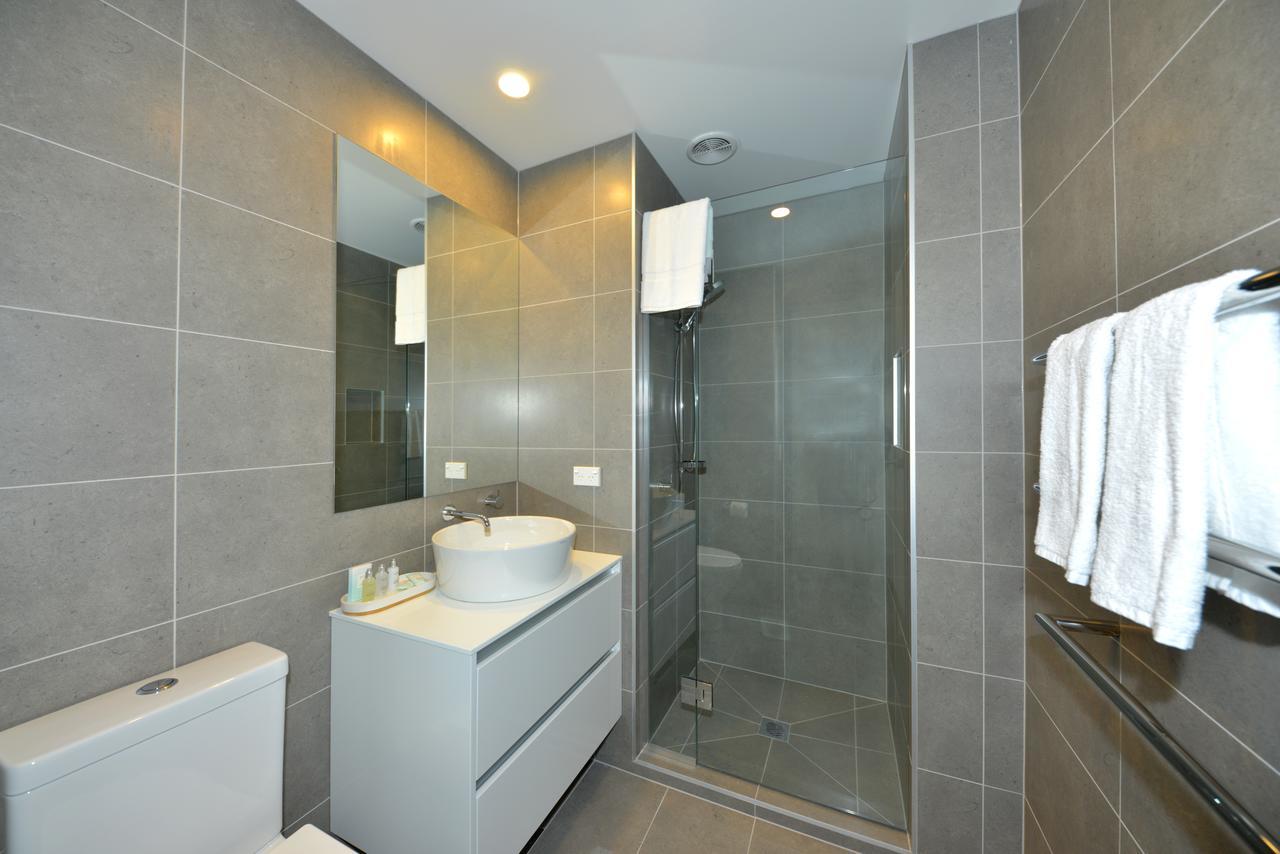 Peterborough Apartments Крайстчёрч Экстерьер фото