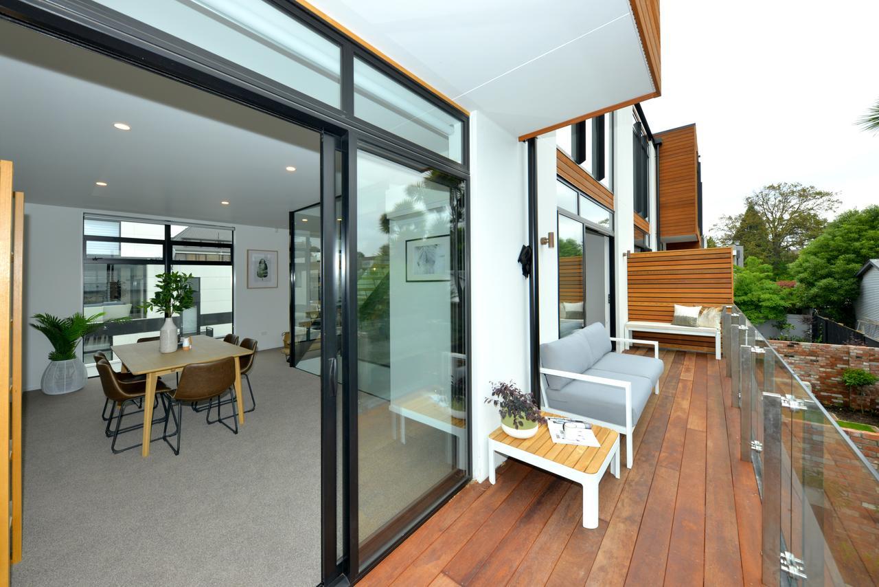 Peterborough Apartments Крайстчёрч Экстерьер фото