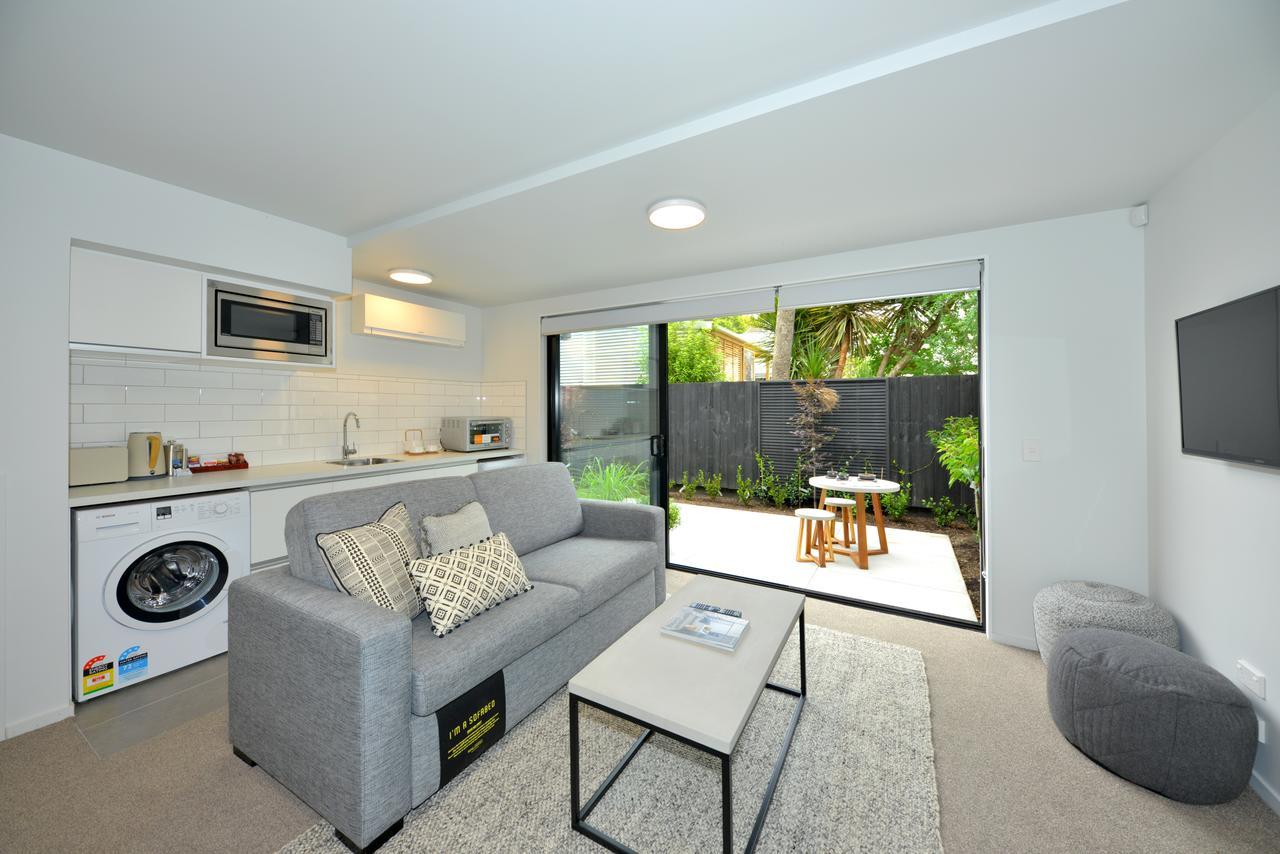 Peterborough Apartments Крайстчёрч Экстерьер фото